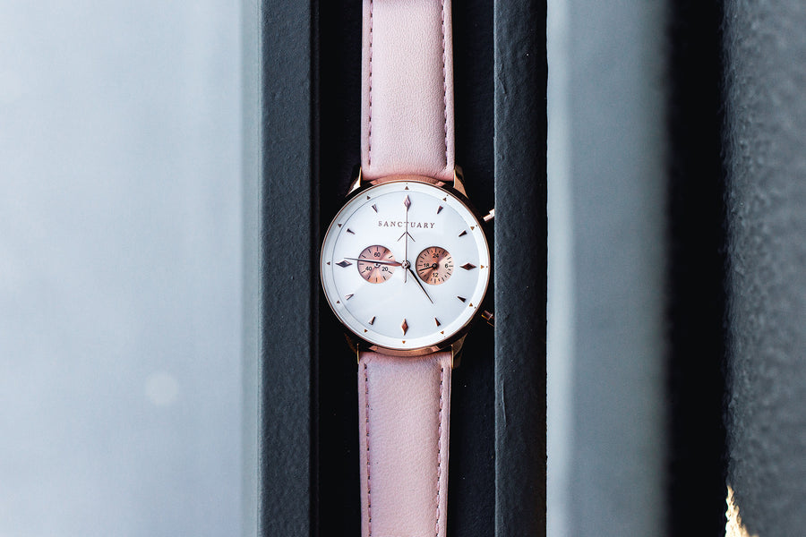 Davos White Classic / Rose Gold & White Watch